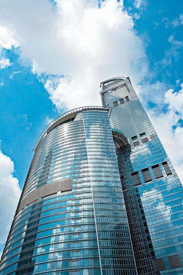 Nina Hotel Tsuen Wan West Hong Kong Luaran gambar The International Finance Centre